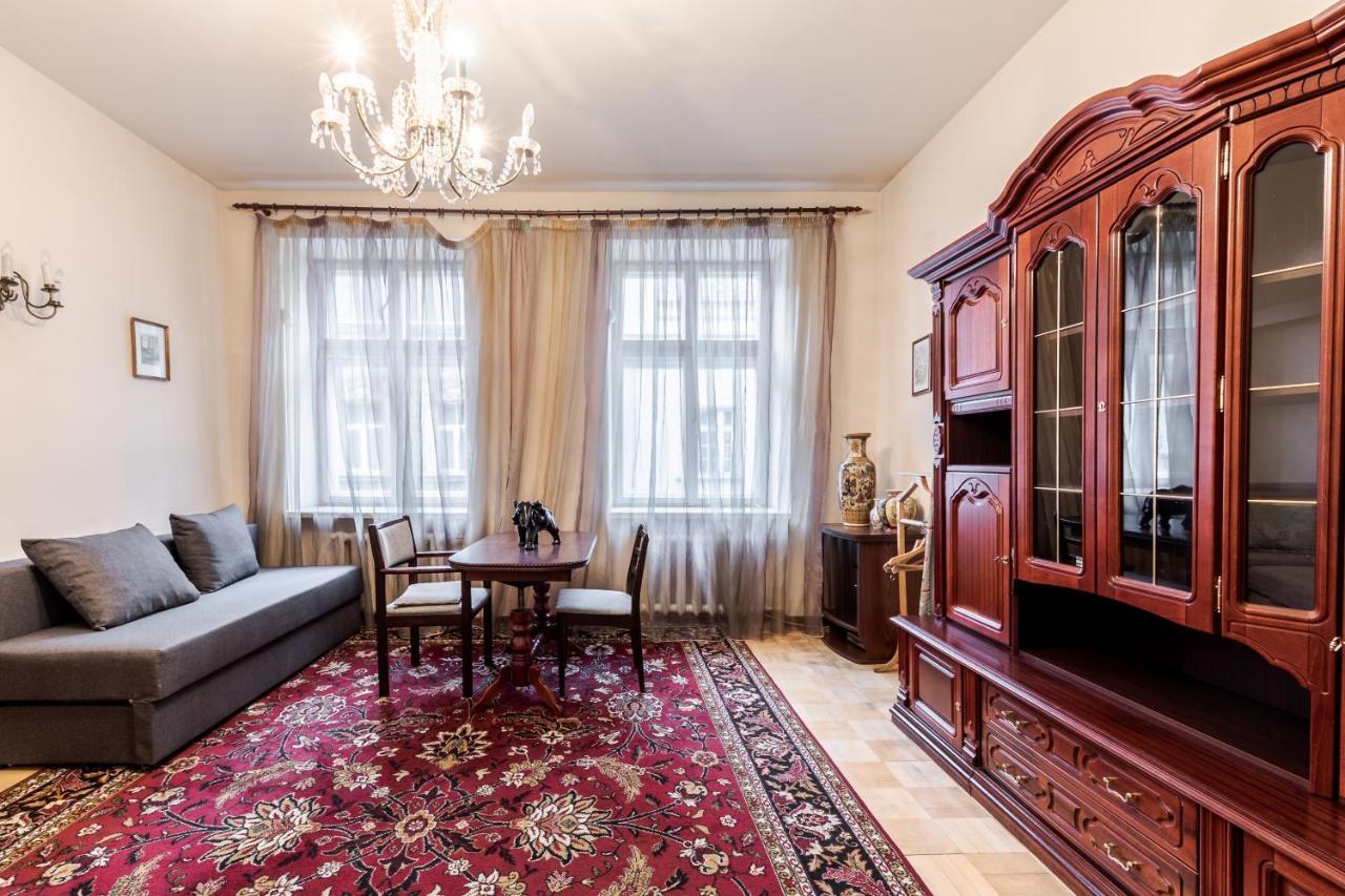 Doroshenka Antique Apartment Lviv Ngoại thất bức ảnh